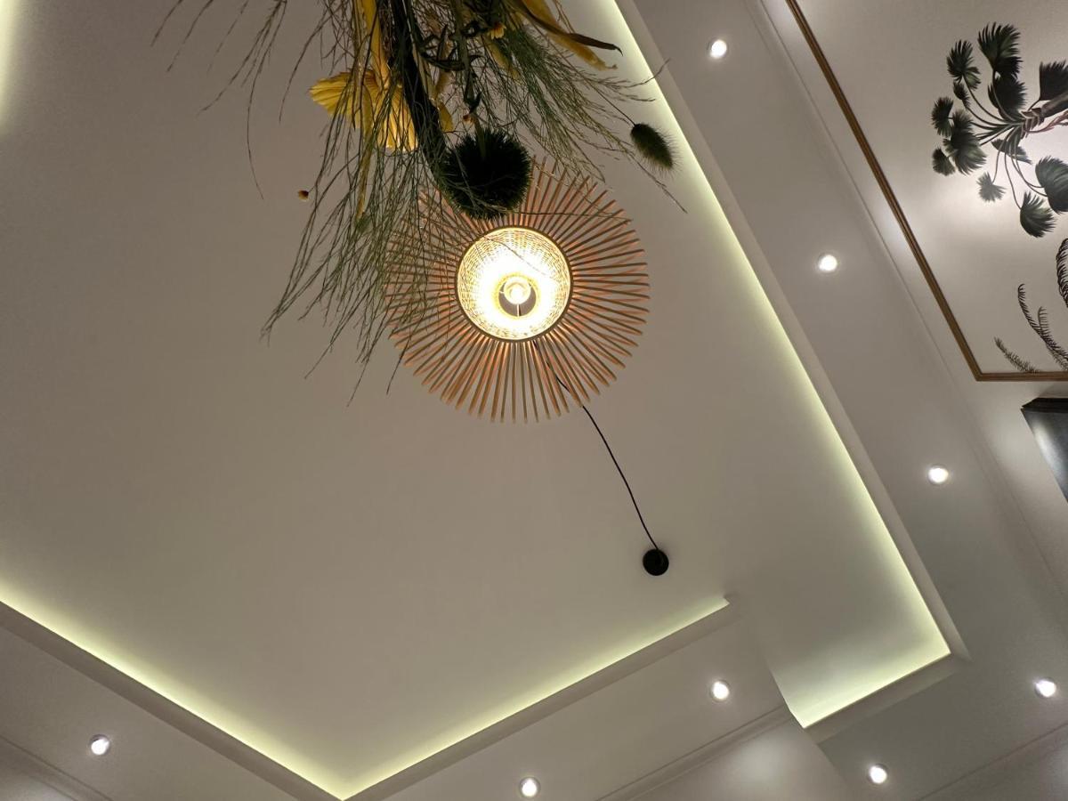 L'Emperador Apartment Реймс Екстериор снимка