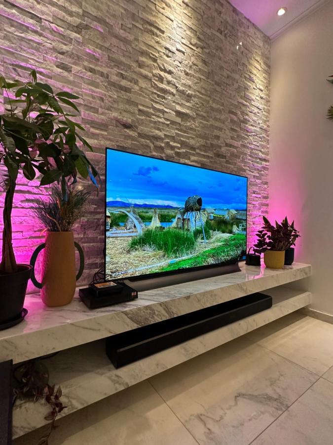 L'Emperador Apartment Реймс Екстериор снимка