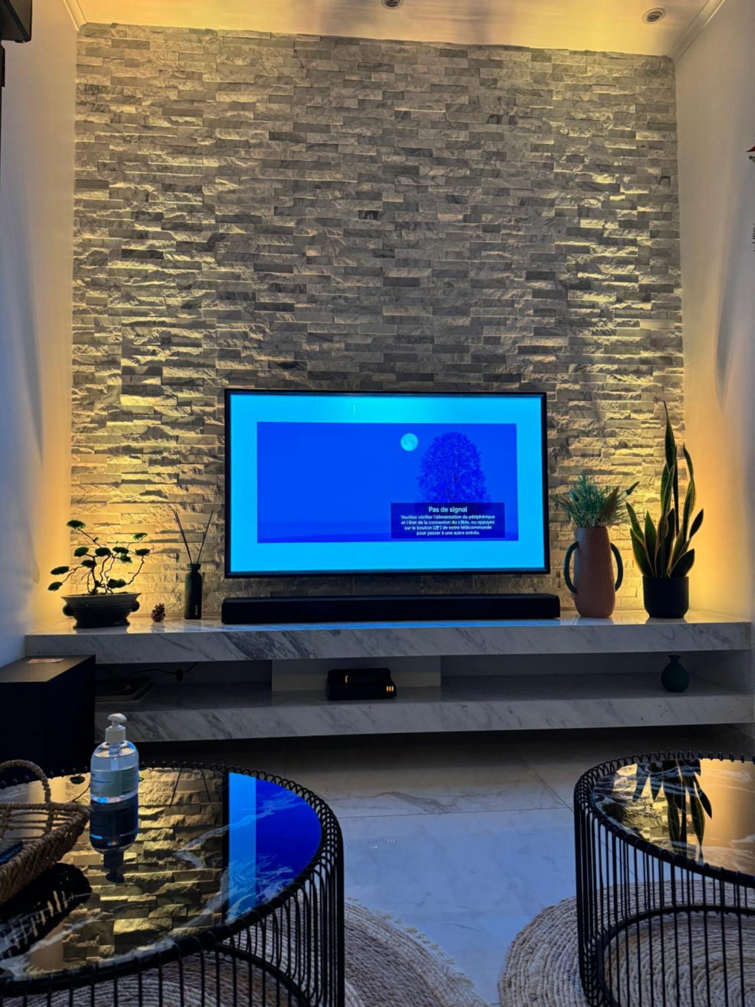 L'Emperador Apartment Реймс Екстериор снимка